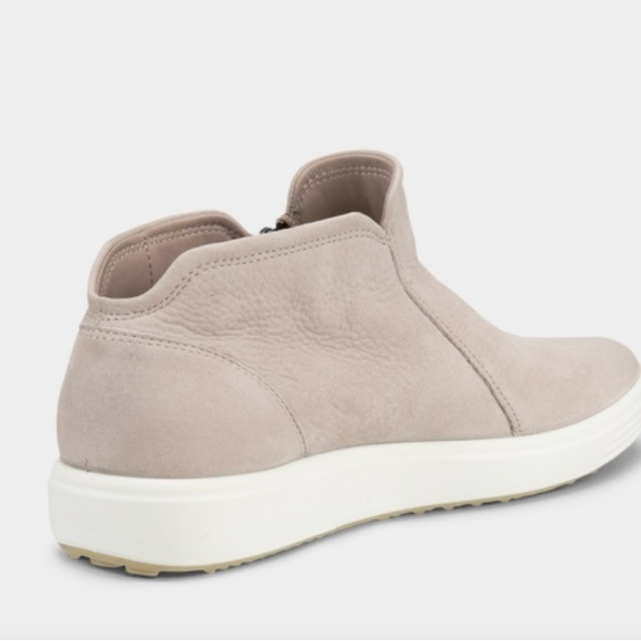 Ecco Soft Low Bootie Sz 9 - Picture 2 of 11